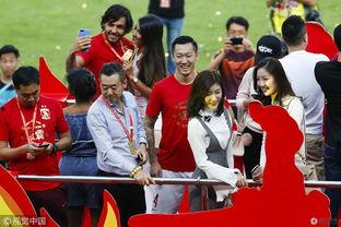 恒大太太团照片