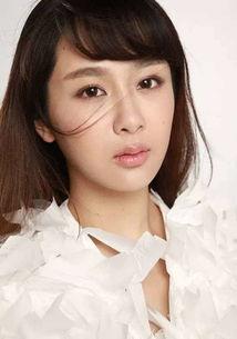 杨紫个人资料与照片曝光,从青涩少女到实力派演员，颜值与演技并存